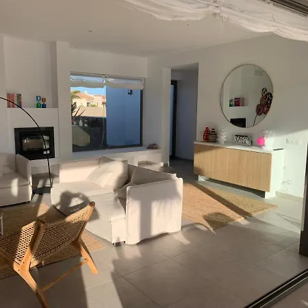 Villa Lajares Villa *
