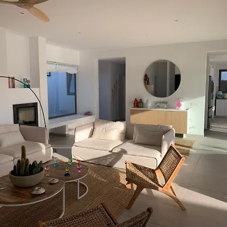 Villa Lajares Villa *